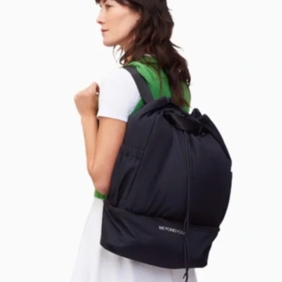 NWT Beyond Yoga Backpack Convertible Bag - Picture 1 of 9